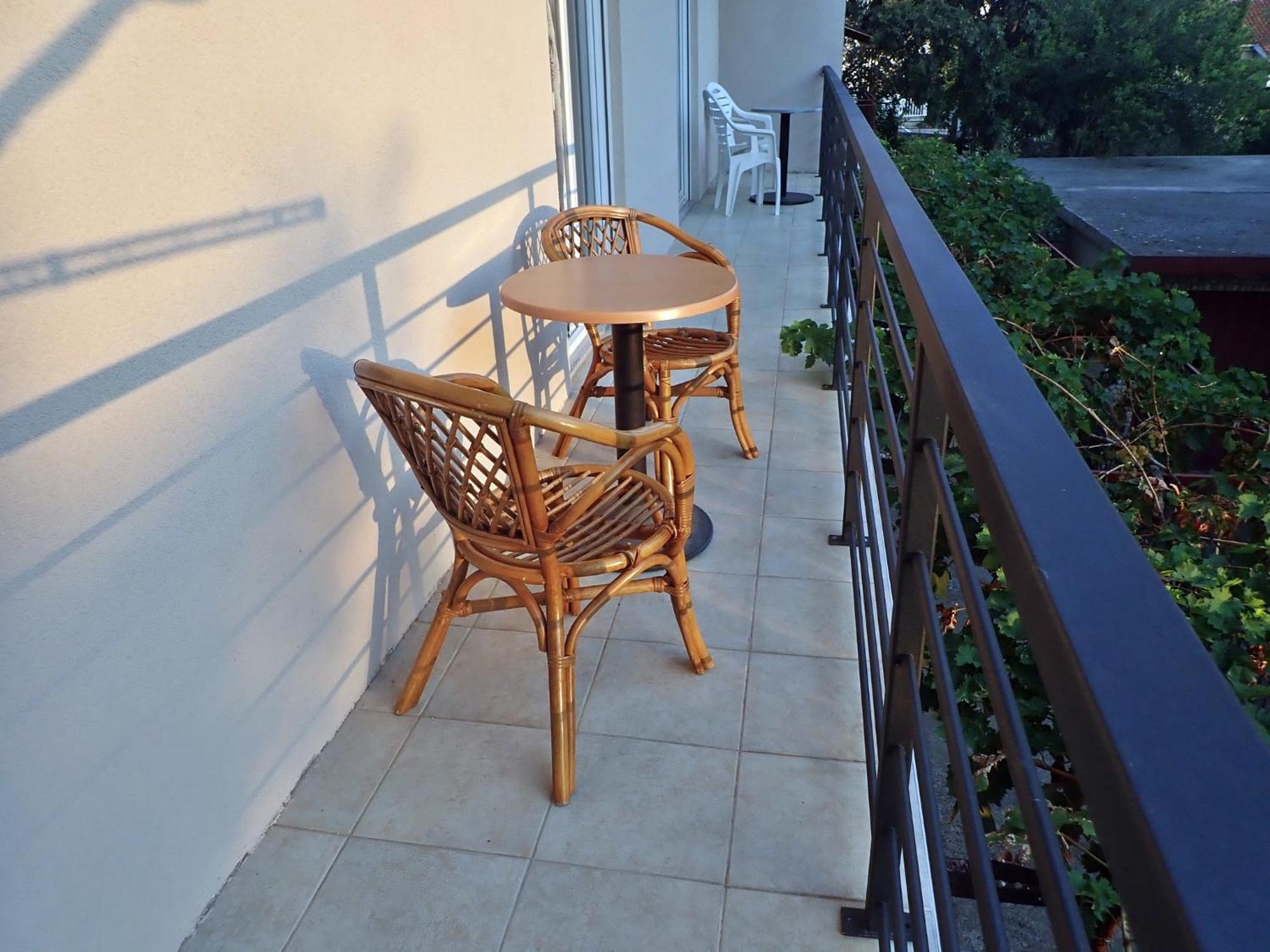 Apartments Troselj Starigrad Paklenica Chambre photo